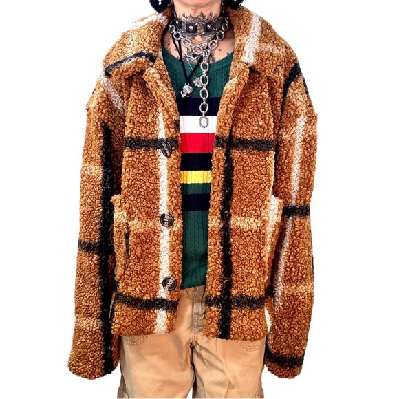 Sherpa Shacket NWT - Picture 3 of 7